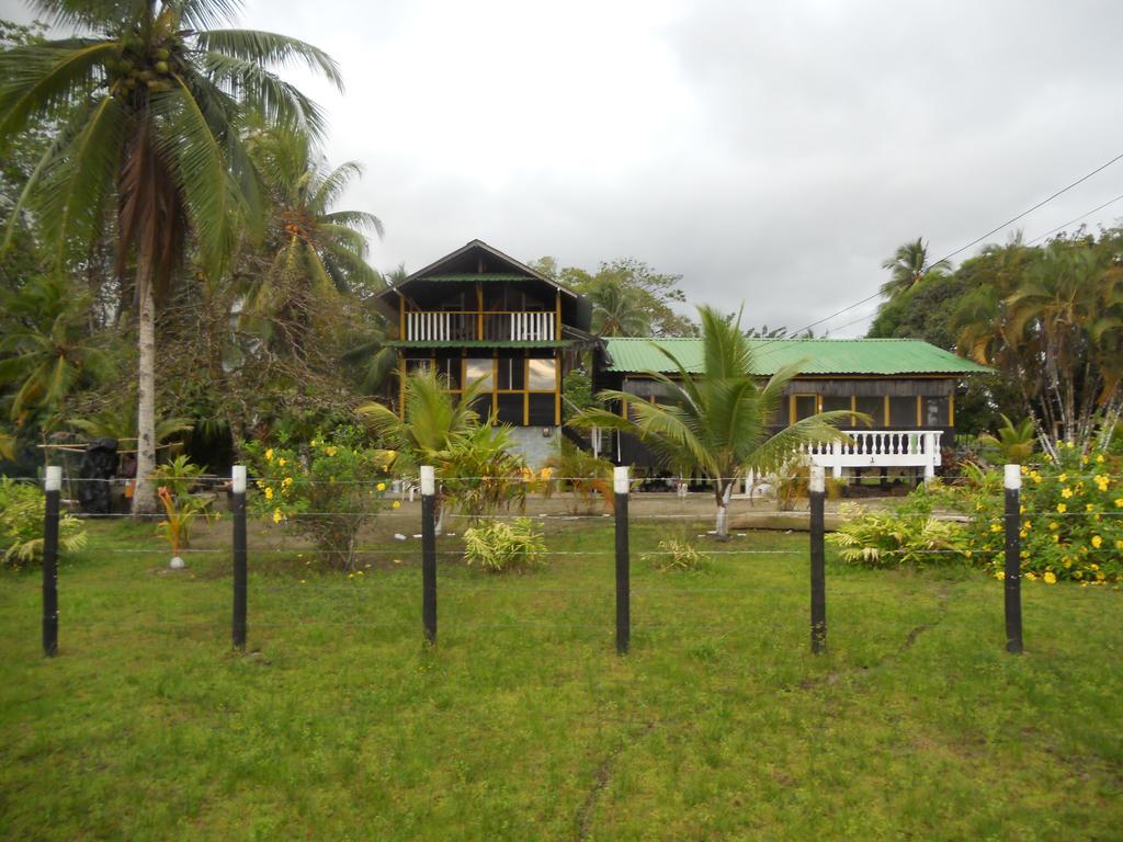 Hotel Nuquimar Nuquí Exterior foto